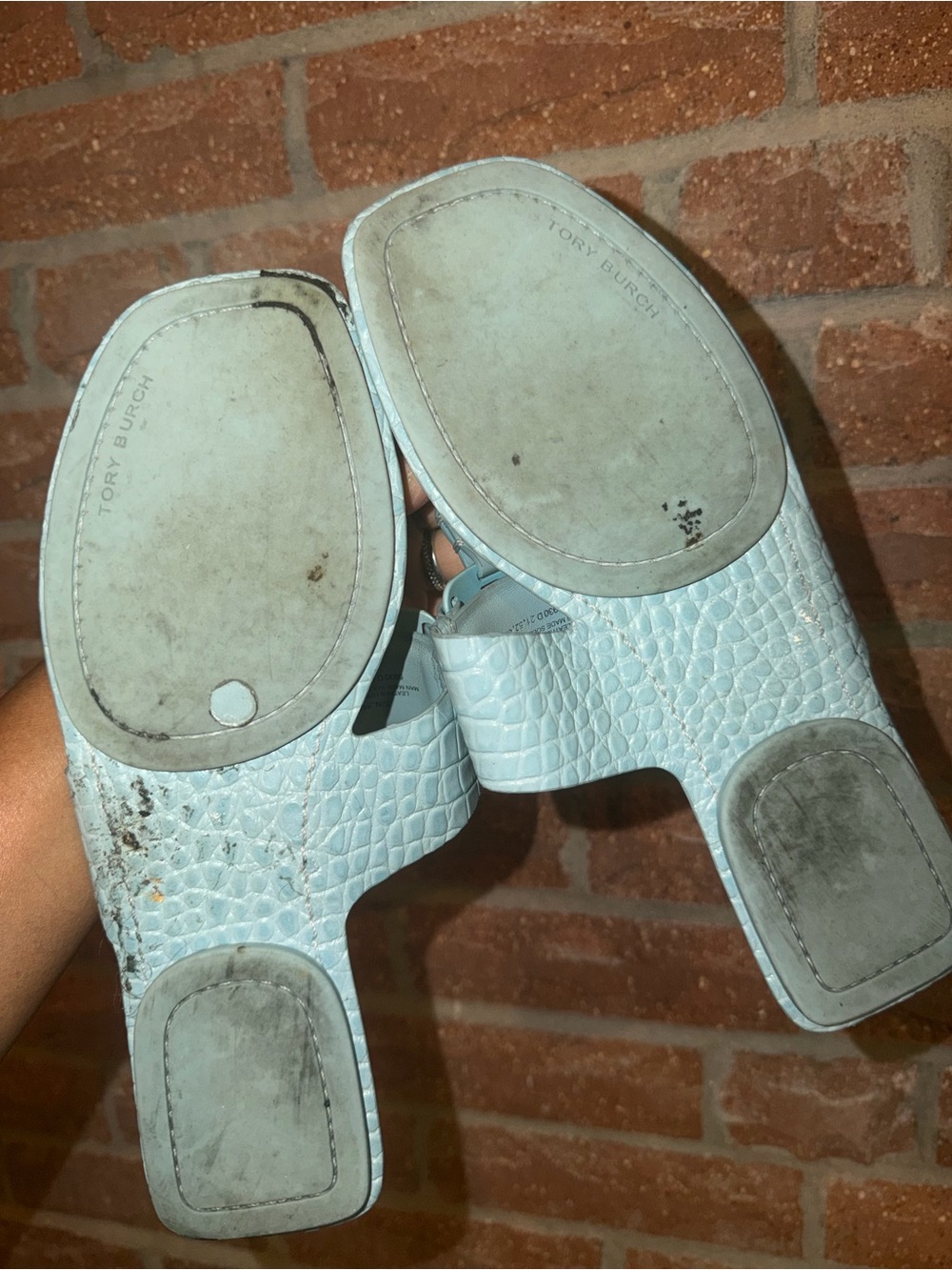 Tory Burch Sky Blue Croc-Embossed Thong Sandals - Picture 4 of 4